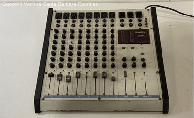 Vintage Samick SM-820, 8 Channel Mixing Console, 3 Band Equalizer