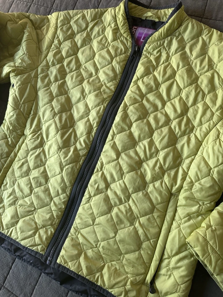 Chaqueta acolchada Burton Formula Chartreuse/verde brillante de nailon para mujer - Grande Foto 3 de 4