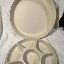Vintage TUPPERWARE Divided serving tray w/ Cover Veggie Dips Chips etc