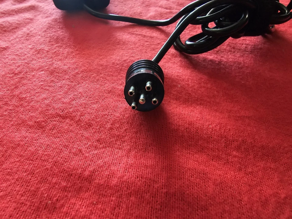 Genuine Bell & Howell Slide Projector 991 *** Remote Only*** TESTED WORKS, MINT  - Image 4 of 4