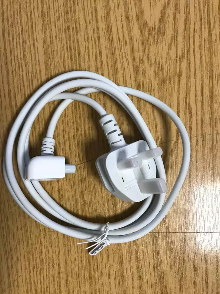 Macbook pro online charging cord
