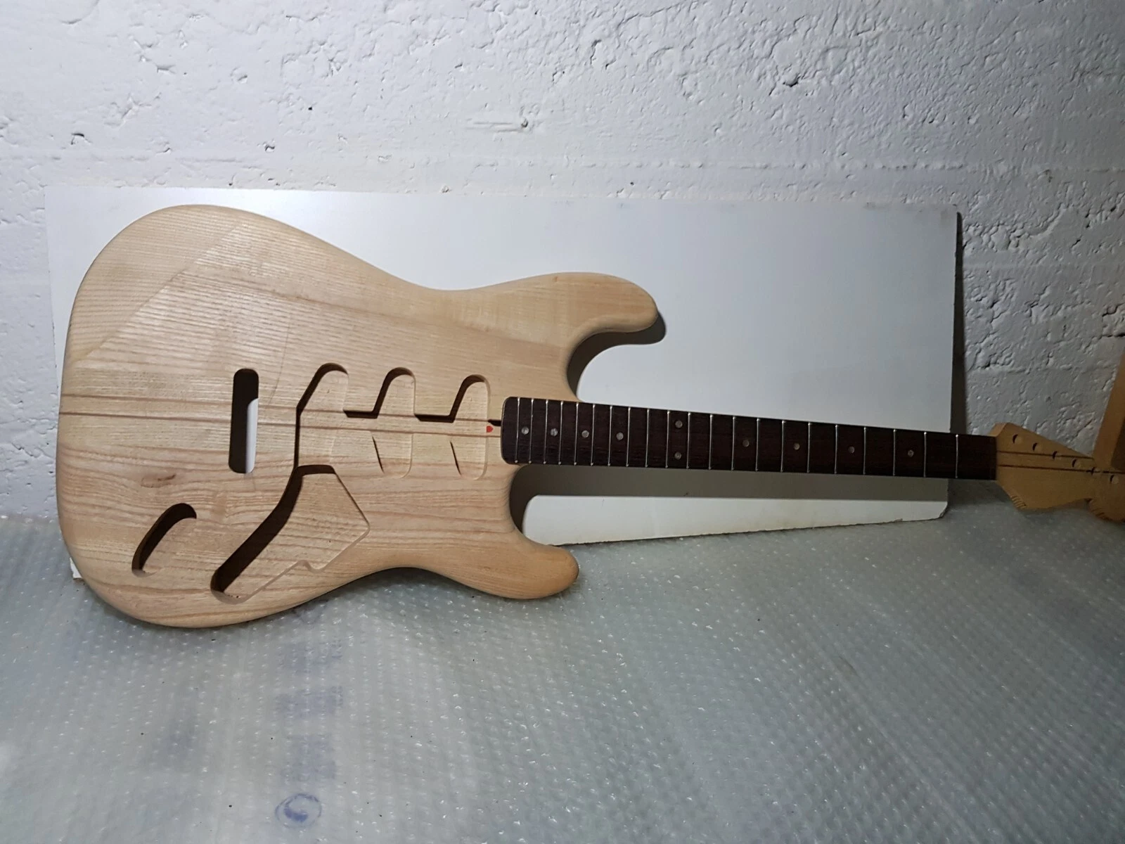 Picture 2 of 15