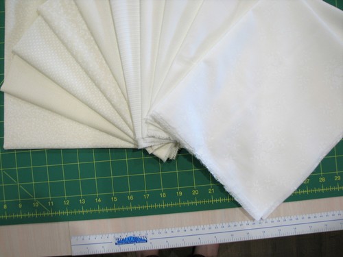 10 Fat Quarters Quilt Cotton Fabric Lot - Tone on Tone White Off White A2 - Picture 3 of 3