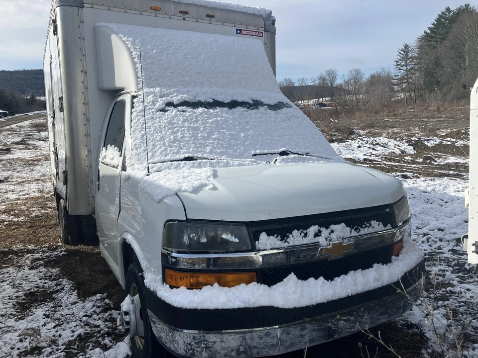 15 GMC VAN SAVANA 3500 Radiator 6.0l Cutaway W/o 14200 Gvw Foto 2 de 4