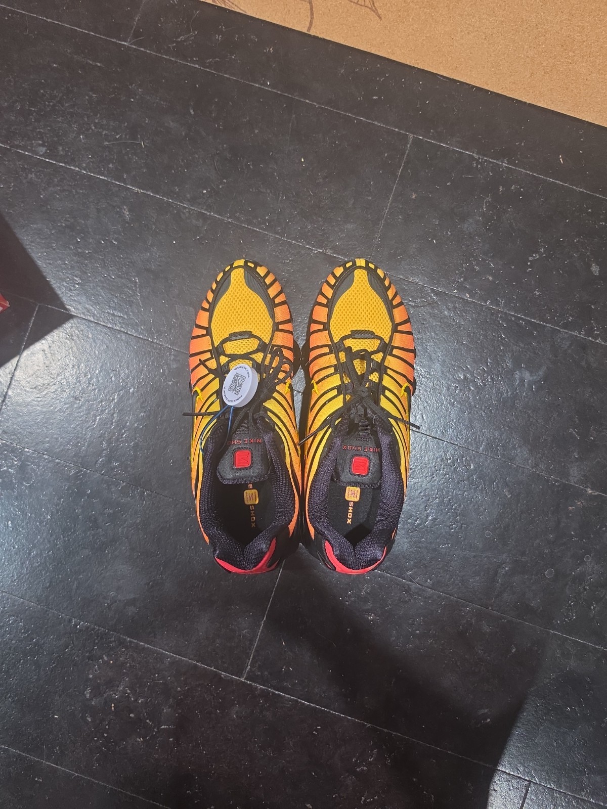 Size 8 Mens - BNIB  Nike Shox TL Sunrise Orange Yellow Gradi