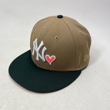 New York Yankees Hat Cap Fitted Mens 7 1/8 Brown Heart MLB World Series New Era
