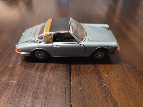 Corgi Toys - Whizzwheels - Porsche Targa 911s - 1/43 scale diecast Blue