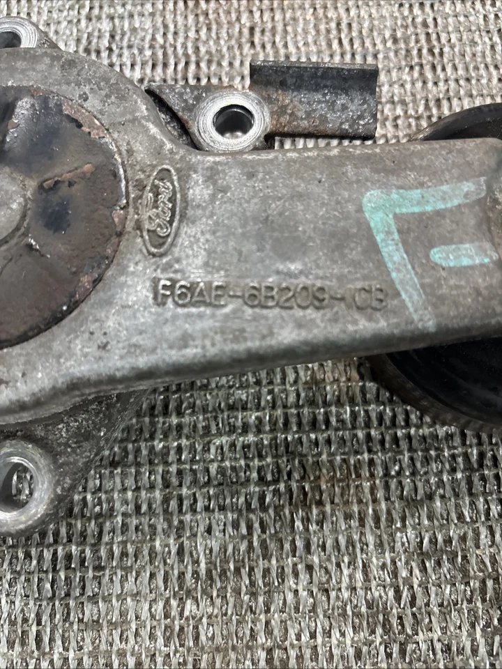 Tensor de correa de transmisión Lincoln Town Car 1997 Foto 2 de 4