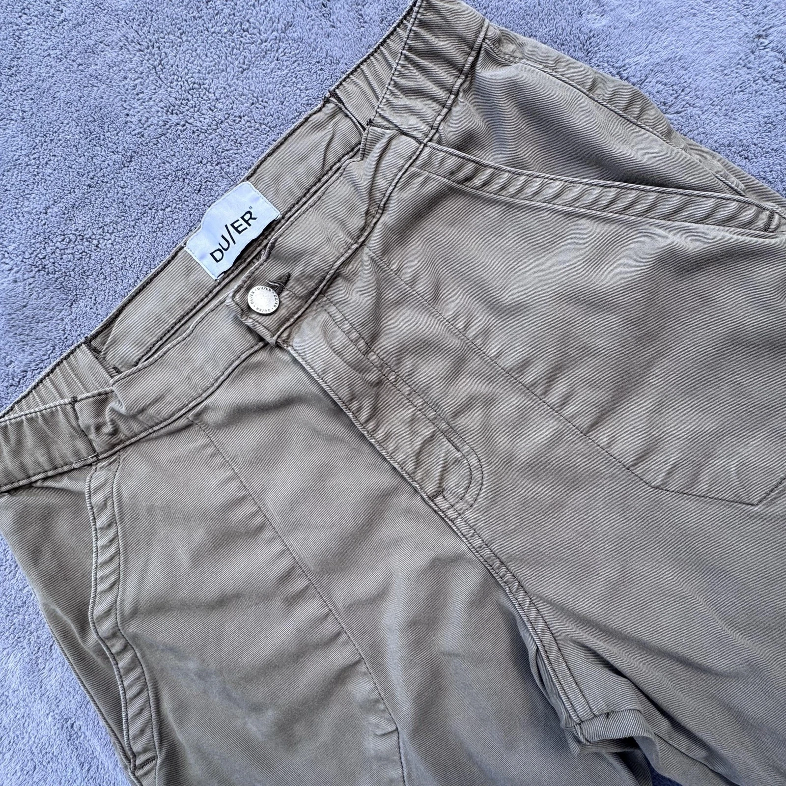 DUER Jogger Pants Mens 28 Khaki Elastic Cuff Patch Pockets Casual WJTS1200