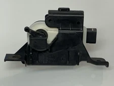 OEM 2013 - 2016 Dodge Dart Radiator Air Active Shutter Grille Actuator Motor