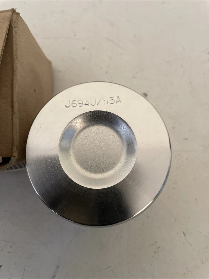 GENUINE KOMATSU PISTON 566-32-53810 NEW OEM - Image 2 of 4