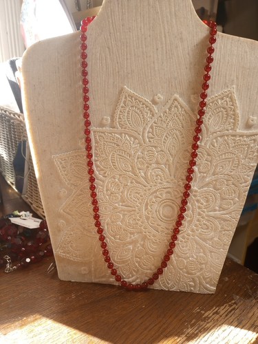 Vintage 6mm Carnelian Bead Necklace Knotted Gold Tone Filigree Box Clasp 26" - Picture 9 of 11