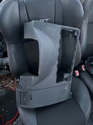 07-09 DODGE CALIBER & SRT-4 OEM LH DRIVER SIDE LOWER DASH KNEE COVER PANEL BEZEL