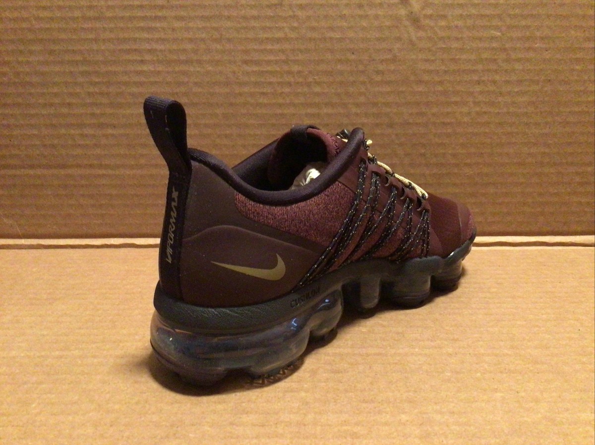 Nike Air Vapormax Run Utility burgundy crush/metallic gold size