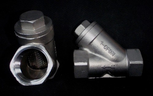 STAINLESS STEEL Y STRAINER 1" NPT PIPE YS-100