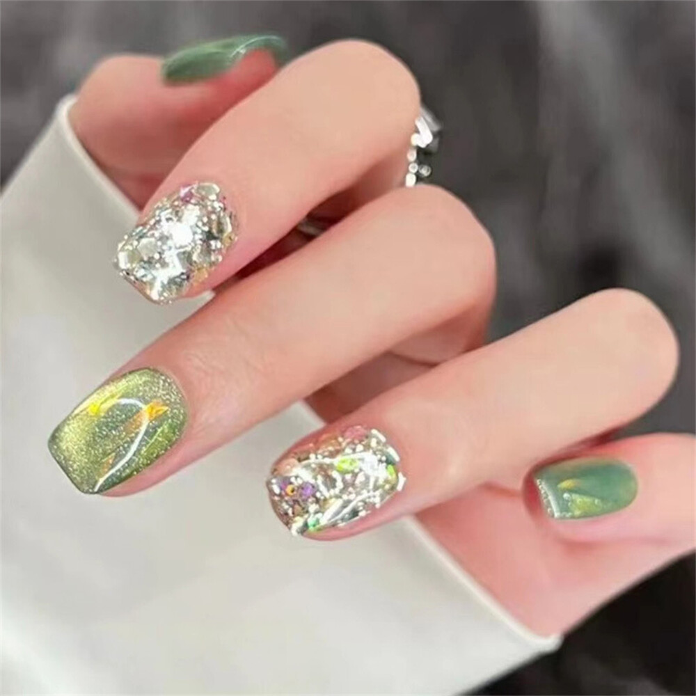 Glitter Sequins Cat Eye False Nail Short Press on Nails for Nail Art Decor 24pcs