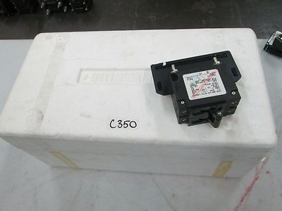 Carlingswitch Breaker #3A2-B0-24-615-122-DF 2 Pole Max V:240 50/60 Hz (N/O)