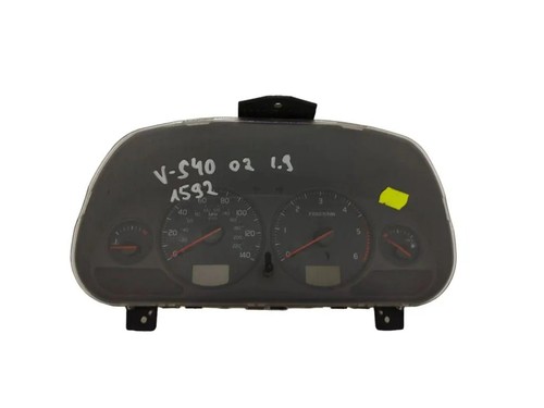 VOLVO V40 Estate VW Kombiinstrument 30623974 1.9 Diesel 100kw 2002 34784583