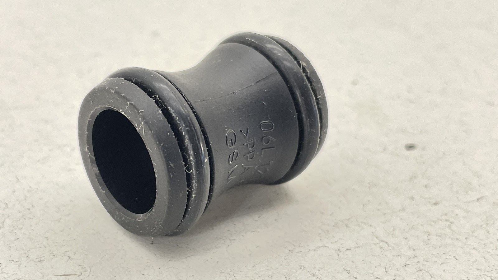 2014-2022 VW AUDI Coolant Pump Union Connector OEM #06L121131
