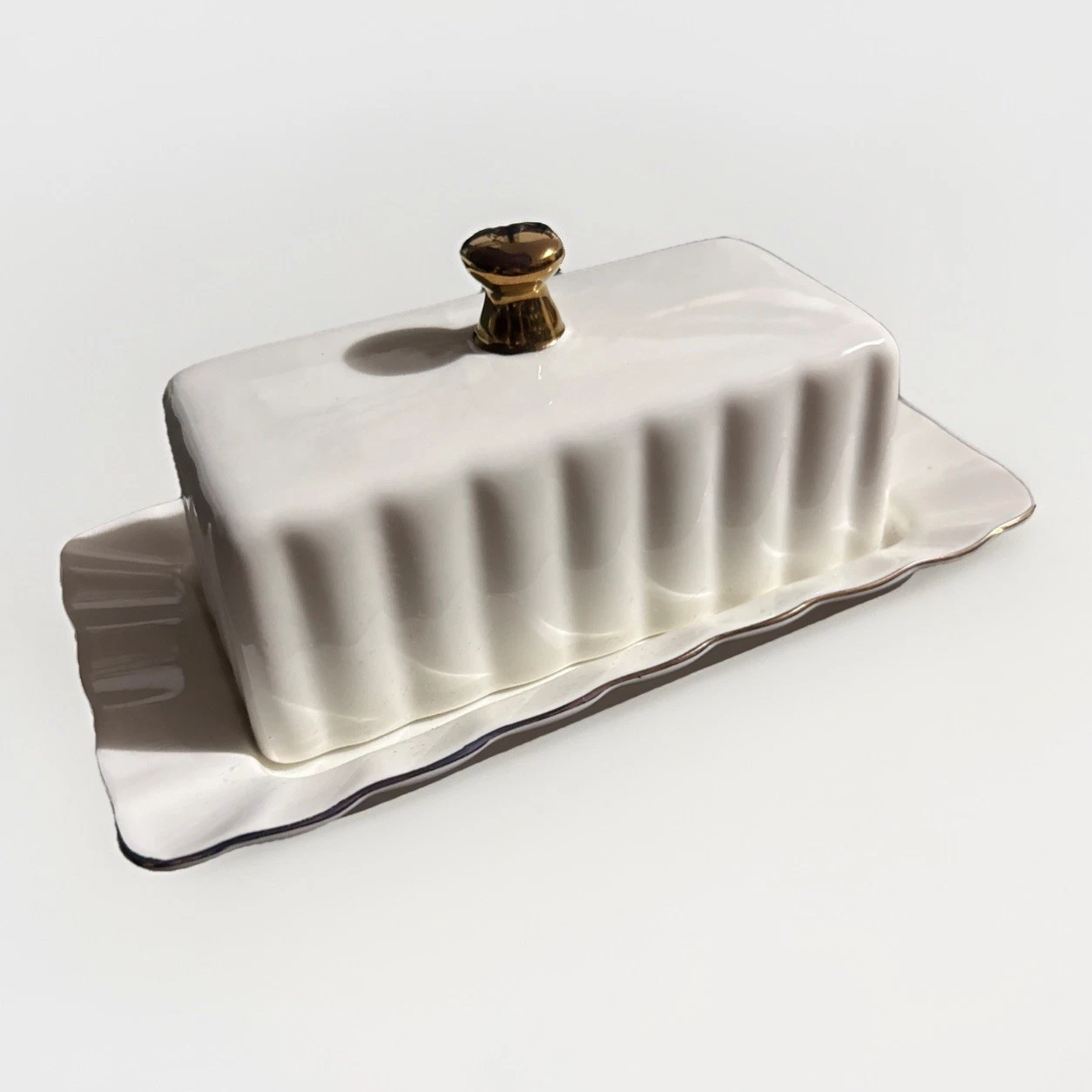 Threshold White Porcelain Stoneware 2 Pc Ribbed Butter Dish Open Box