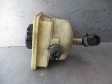 Pompe direction assistée Volvo 440