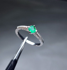Natural Emerald Stone Ring-Proposal Ring-Engagement Ring in Silver