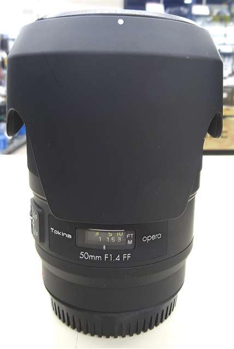 Tokina Opera 50Mm F1.4 Ff For Canon Standard Medium Telephoto 