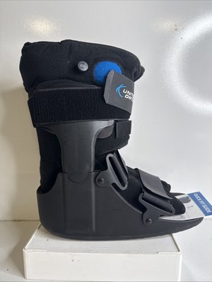 United Ortho USA14115 Short Air Cam Walker Fracture Boot Medium Black