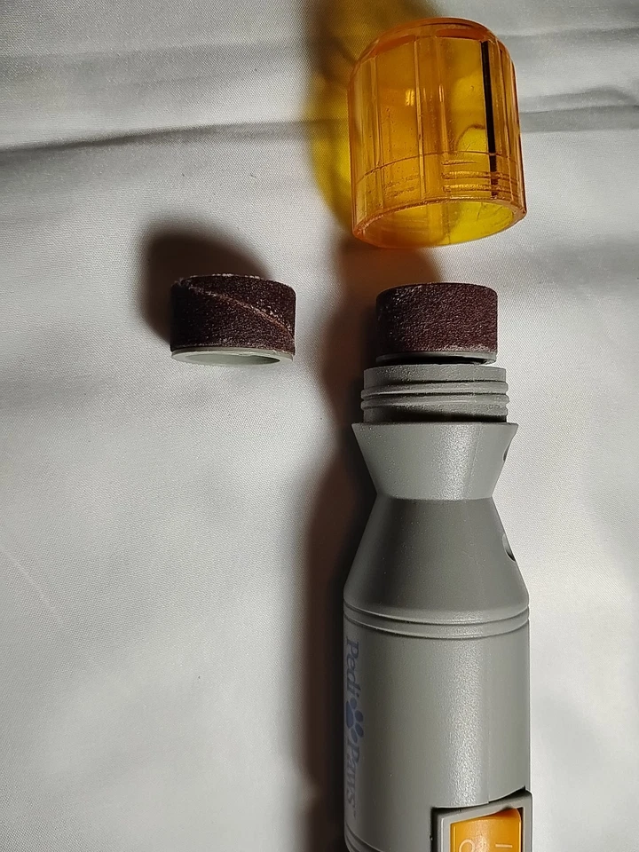 Pedi Paws Dog Cat Nail Trimmer Grinder for Pets Hardly Used - Image 4 of 4