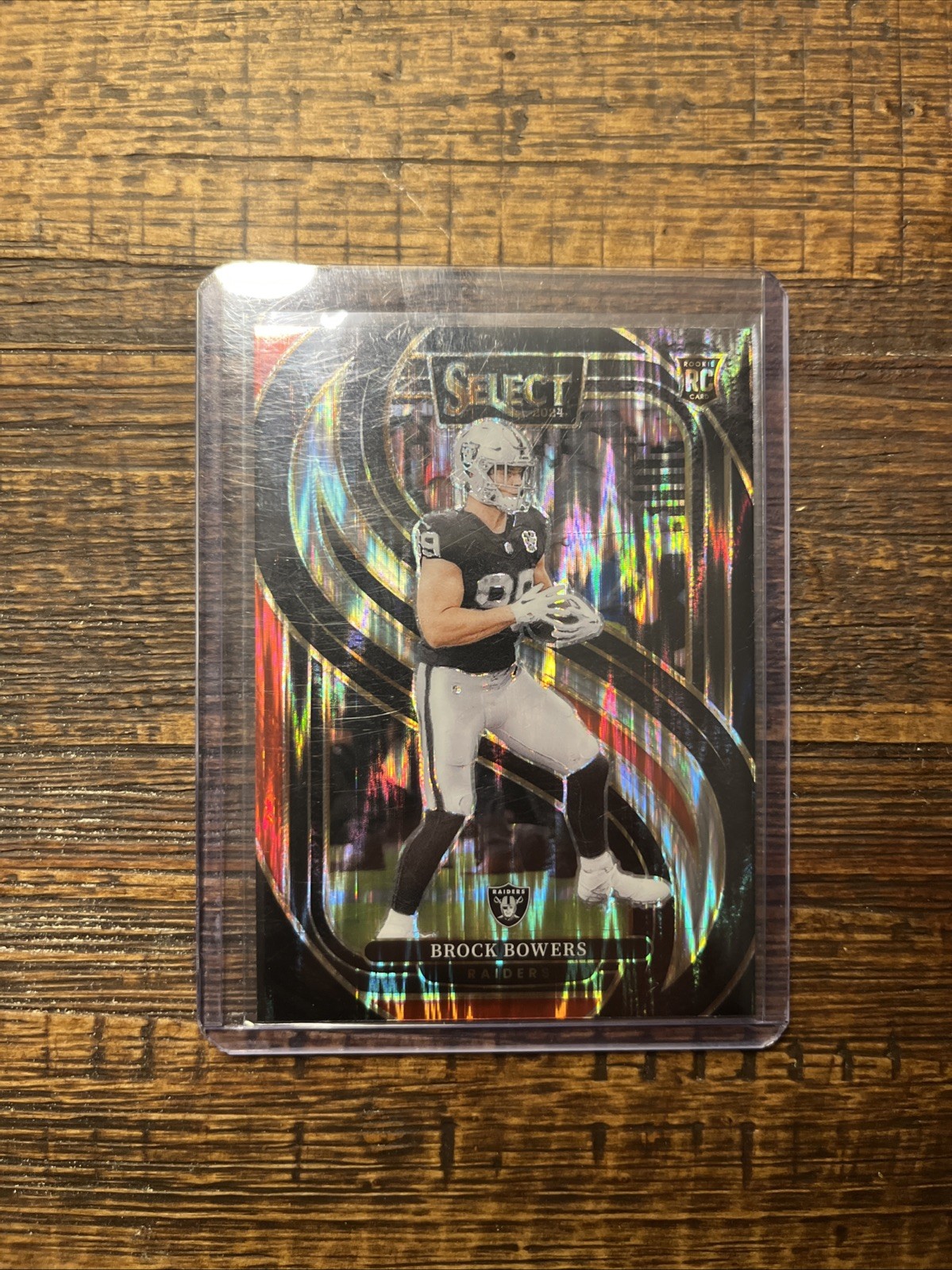 2024 Panini Select - Premier Level Brock Bowers #118 Black & Red Shock Prizm(RC)