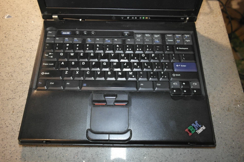 IBM ThinkPad T41 Pentium M 1.6GHz 768MB 40GB HDD CD Windows XP WORKING - Image 4 of 4