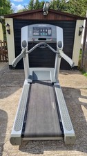 LIFE FITNESS T9i - Commercial Grade Gym Treadmill