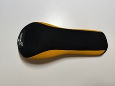 - Stealth Yellow Blue 5 Hybrid Headcover Preowned Condition Excellent