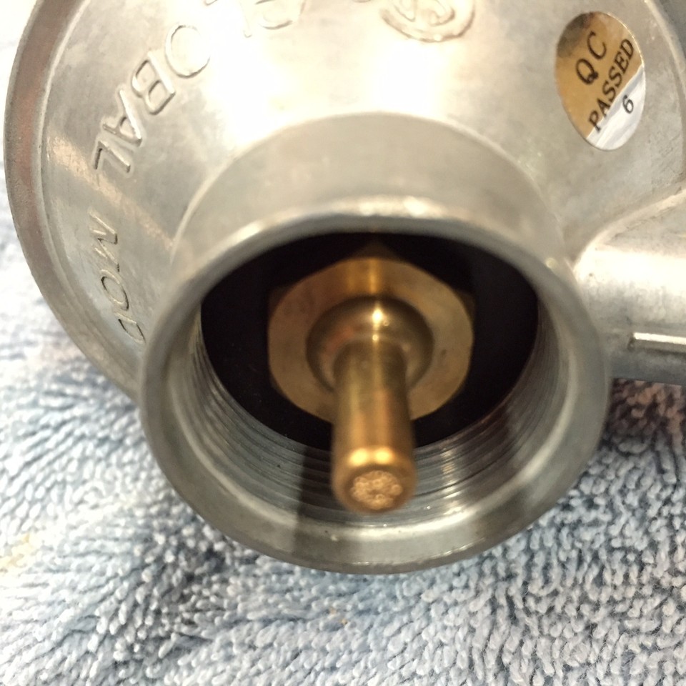 BRAND NEW CHARBROIL / THERMOS grill2go g2g fire and ice GAS VALVE