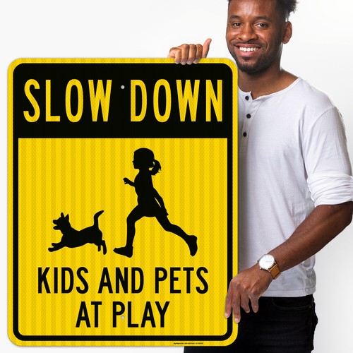 Slow Down Kids And Pets At Play Sign, Traffic Sign, - 第 47/71 張圖片