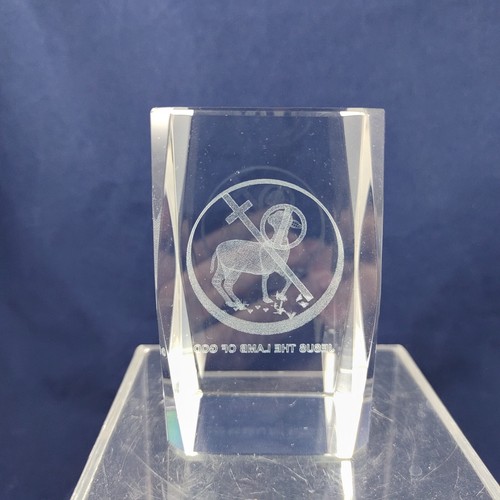 Jesus the Lamb of God Laser Etched Paperweight Religious 3D Glass Hologram - Picture 7 of 9