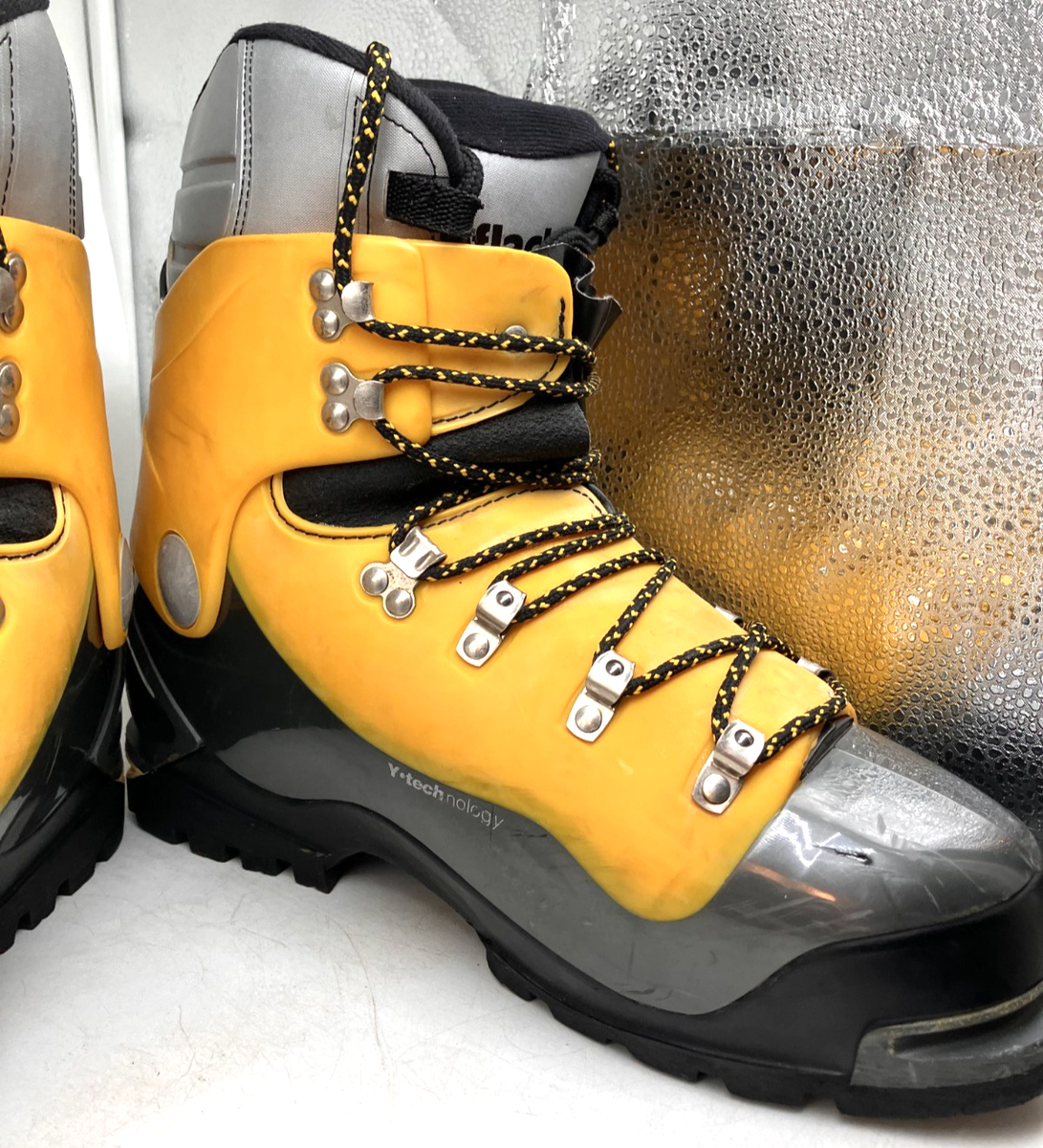 Koflach Arctis Expe MountaineeringBoots Mount Cold Weather Yellow