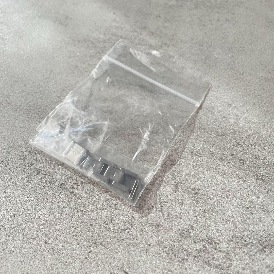 FENDI Diamond Case Rectangular Wristwatch Authent… - image 6