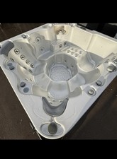 Wellis Hot Tub 13amp Plug & Play FREE DELIVERY