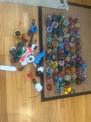 Large Beyblade Tomy lot 75+ partial beyblades