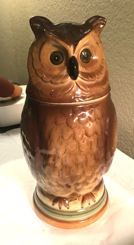 OWLS! VTG OWL TANKARD Staffordshire knots lion & griffen 9" tall XCLNT condition