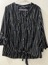 Adrienne Vittadini Women's Blouse Button Down Shirt M Black White and Black