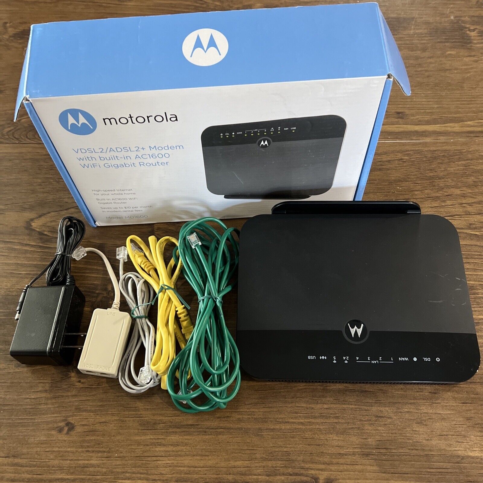 Motorola MD1600 VDSL2/ADSL2+ Modem and AC1600 WiFi Gigabit Router