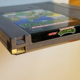 Teenage Mutant Ninja Turtles Nintendo NES copertina gioco inclusa