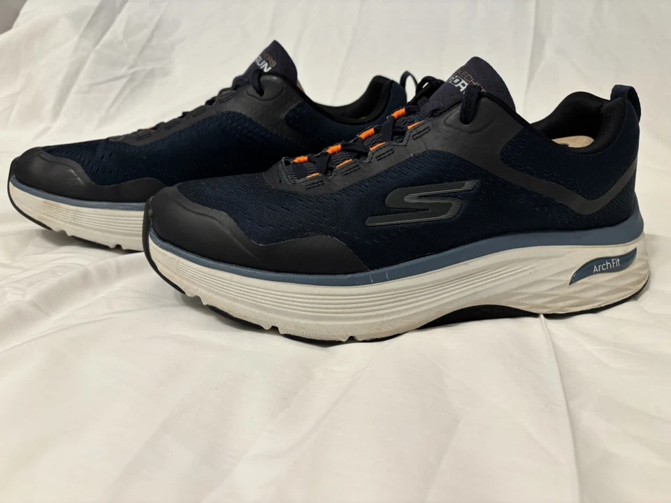 Arco amortecido Skechers Max masculino tamanho 11 largo NAVY   - Imagem 3 de 4