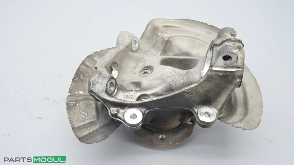 2012-2018 宝马 F30 328i ActiveHybrid 3 右前主轴关节轮毂原始设备制造商 — 第 4/4 张图片