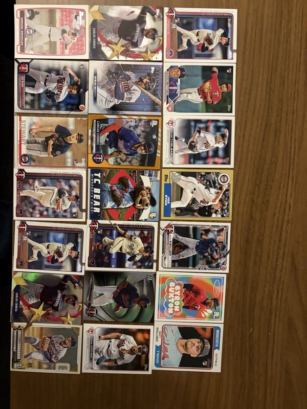 Minnesota Twins Lot 99 Total Cards 26 Chrome Cards All Cards Are Sleeved
