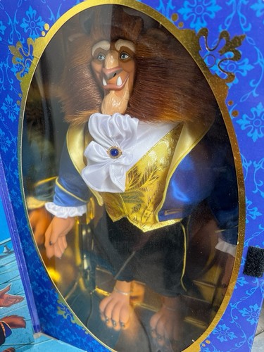 Muñeca Disney BEAST "La Bella y la Bestia" Colección Signature 3ª en Serie *NUEVA EN CAJA* - Imagen 16 de 16