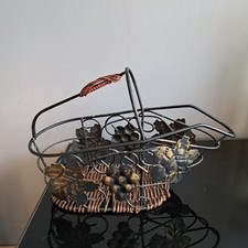 VINTAGE METAL WINE BOTTLE  HOLDER 
