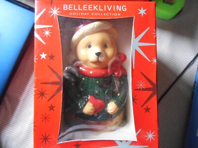 Belleek Living Pottery Holiday Collection BEAR HOLDING HEART VOTIVE BNIB